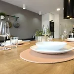 Boutique Zahrebska * Prag